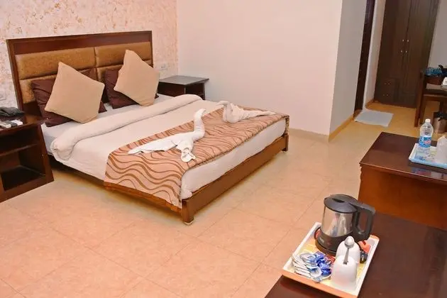 Deluxe Tek Büyük Yataklı Oda, 1 Çift Kişilik Yatak, Resort Manzaralı