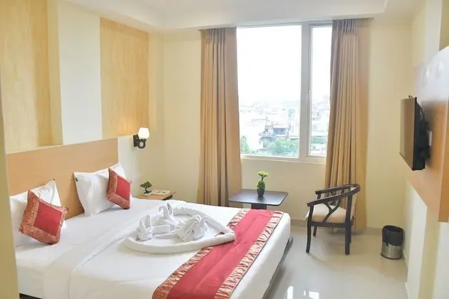Deluxe Tek Büyük Yataklı Oda