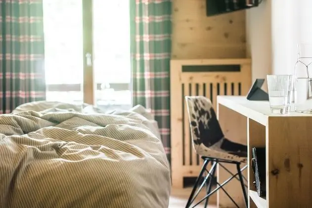 Superior Tek Büyük Yataklı Oda, Balkon, Dağ Manzaralı