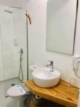 Deluxe Tek Büyük Yataklı Oda, Balkon (No special view)