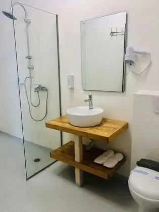 Deluxe Tek Büyük Yataklı Oda, Balkon (No special view)