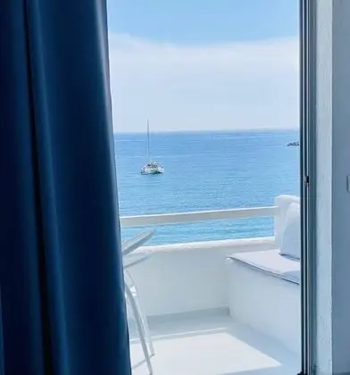 Deluxe Üç Kişilik Oda, Balkon, Deniz Manzaralı