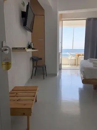 Deluxe Üç Kişilik Oda, Balkon, Deniz Manzaralı