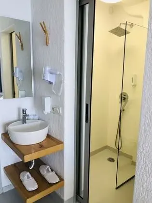 Deluxe Üç Kişilik Oda, Balkon, Deniz Manzaralı