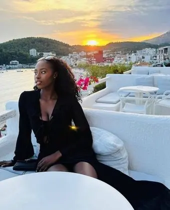 Superior Tek Büyük Yataklı Oda, Balkon, Deniz Manzaralı