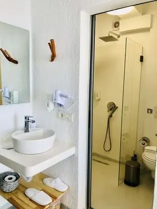 Superior Tek Büyük Yataklı Oda, Balkon, Deniz Manzaralı