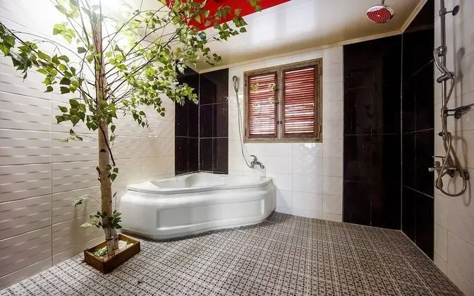 Oda (Special Room (Bathtub Smart TV (Netfl)