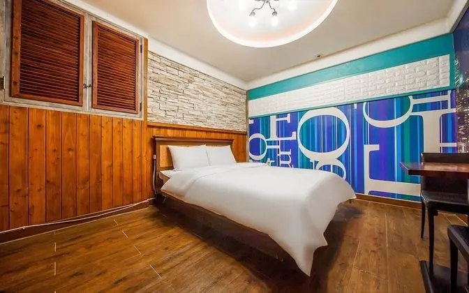 Oda (Special Room (Bathtub Smart TV (Netfl)