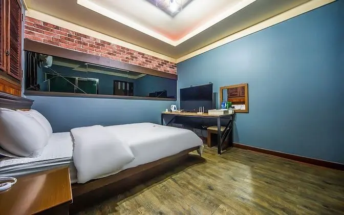 Oda (Standard Room (Smart TV (Netflix/YouT)