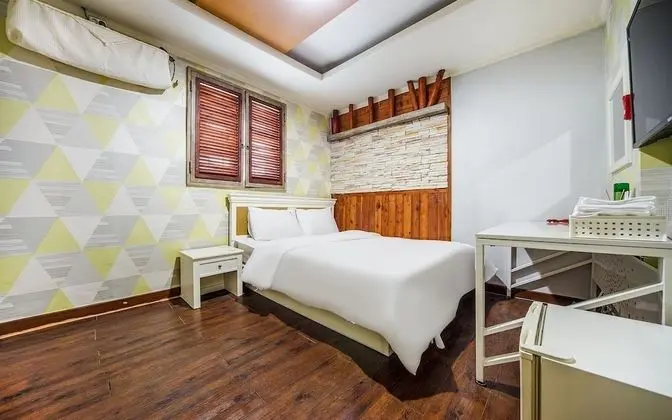 Oda (Standard Room (Smart TV (Netflix/YouT)