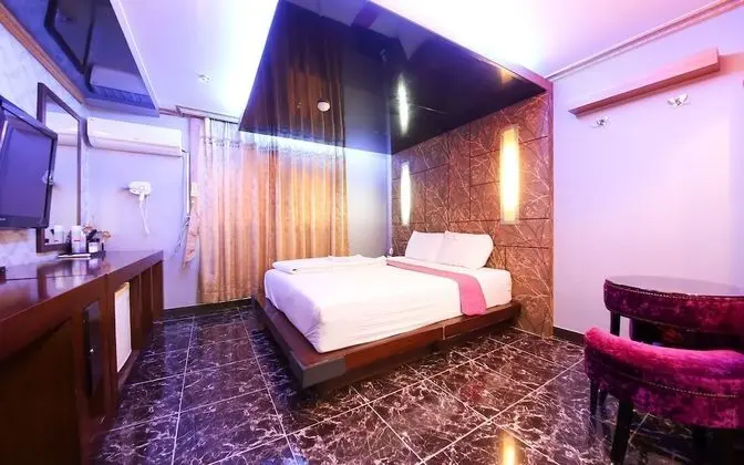 Oda (Special room-bath/bed (sterilization )