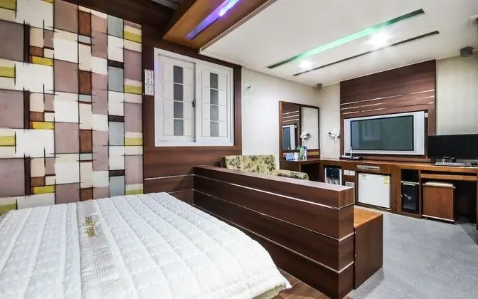 Oda (Deluxe room-bath (inquire at the fron)