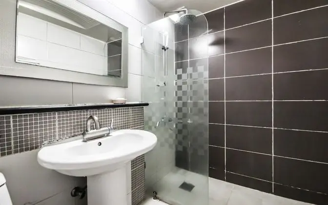 Oda (Standard room (inquire at the front d)