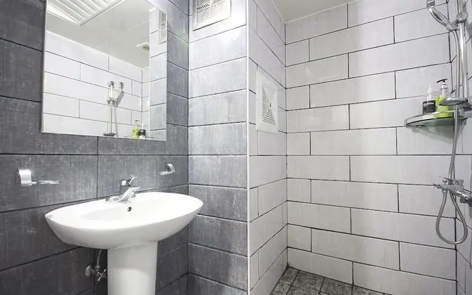 Oda (Standard room-Cypress room (100% disi)