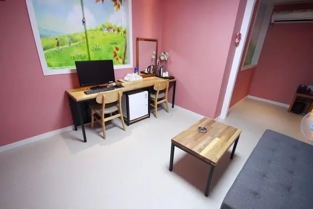 Oda (Semi-Special Room)