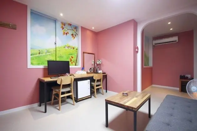 Oda (Semi-Special Room)