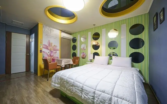 Oda (General room-1 room 1 parking (hot sp)