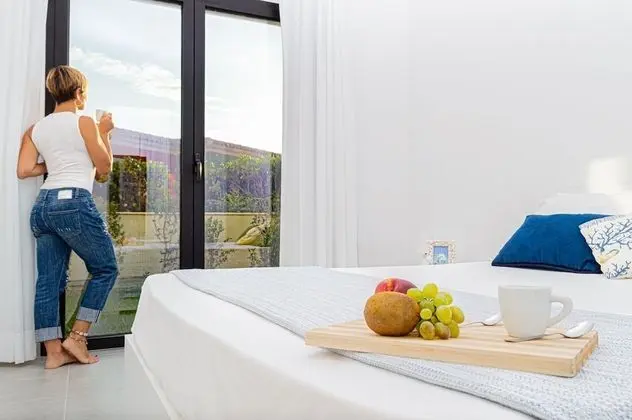 Apart Daire, 1 Büyük (Queen) Boy Yatak ve Çekyat, Tepe Manzaralı