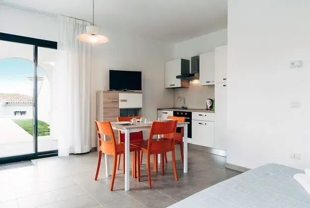 Basic Stüdyo, 1 Büyük (Queen) Boy Yatak, Tepe Manzaralı