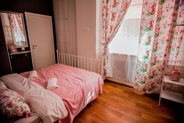 Standard Tek Büyük Yataklı Oda (Paris)