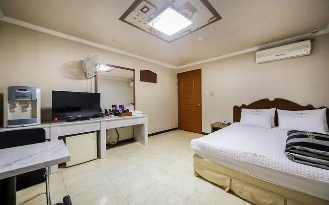 Oda (Standard Room)