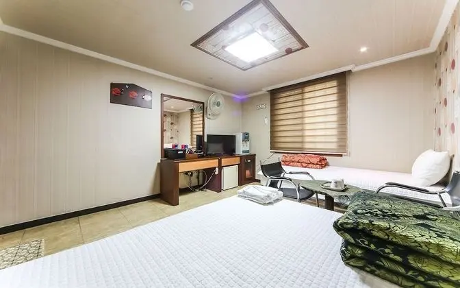 Oda (Twin Room)