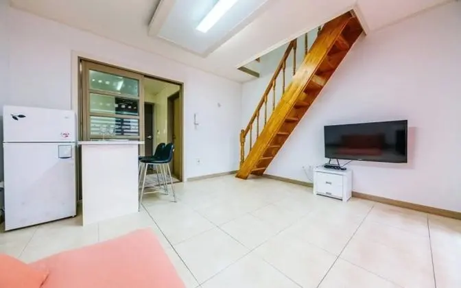 Oda (Sicily (Duplex))