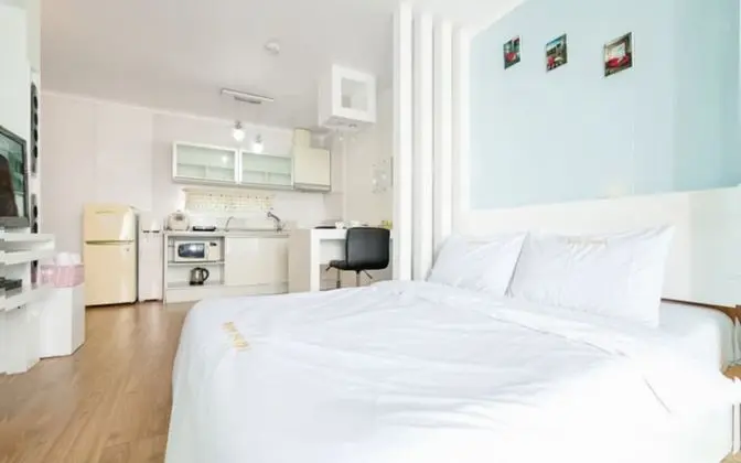 Oda (Room 201 (Ocean View Spa))