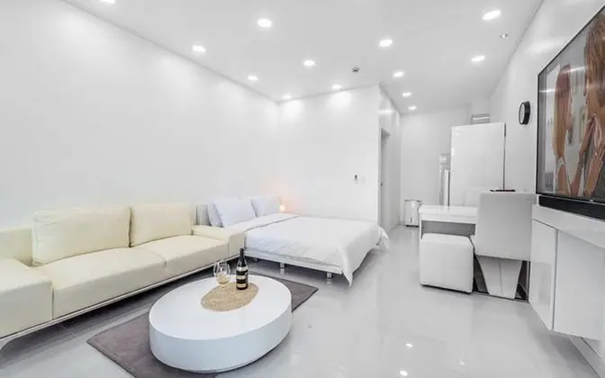 Oda (Building A-101 (private pool jet spa))