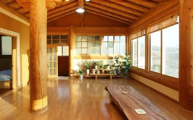 Oda (Maemul-do Island)