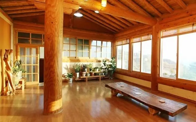 Oda (Maemul-do Island)