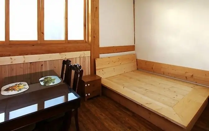 Oda (Maemul-do Island)