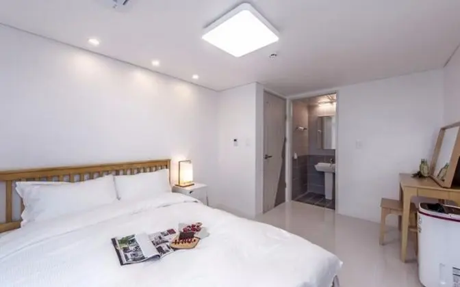 Oda (B102 (Individual pool ocean view))