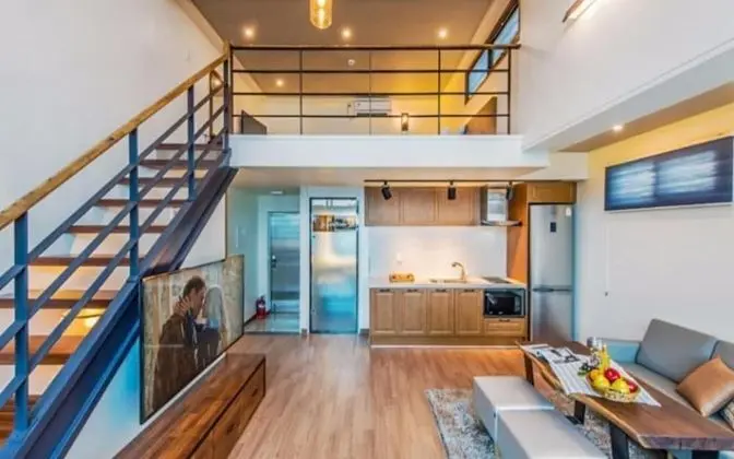 Oda (Room 303 (Duplex Whirlpool Spa))