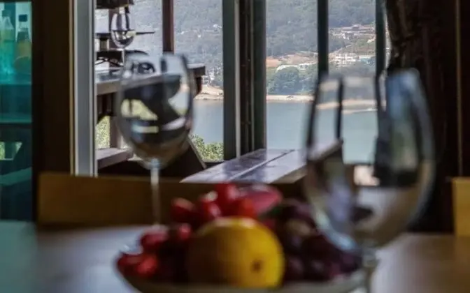 Oda (Black Rose (Duplex))