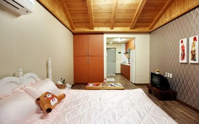 Oda (Season (Studio))