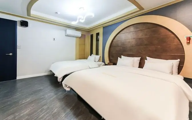 Oda (Suite room-Twin)