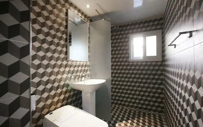 Oda (Deluxe-Non-Smoking Room (Netflix Avai)