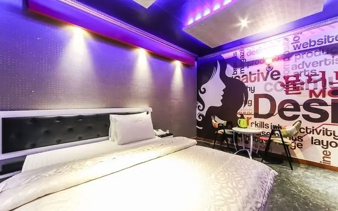 Oda (Special Room)