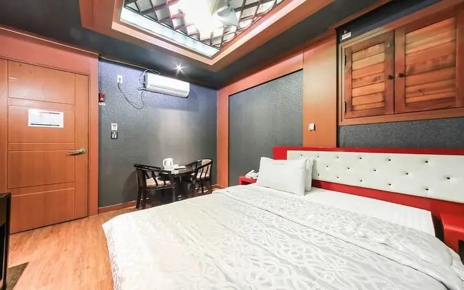 Oda (Standard Room)