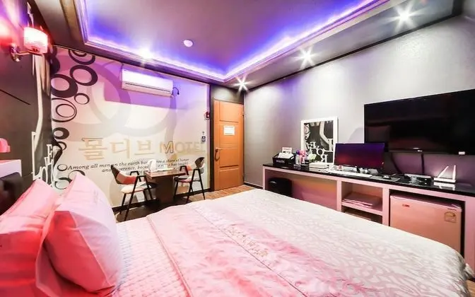 Oda (Standard Room)