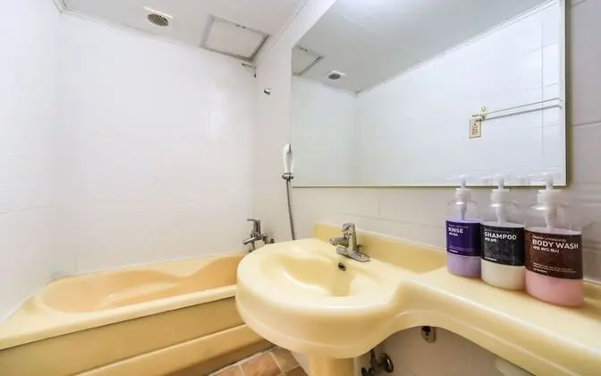 Oda (General room (bathroom))