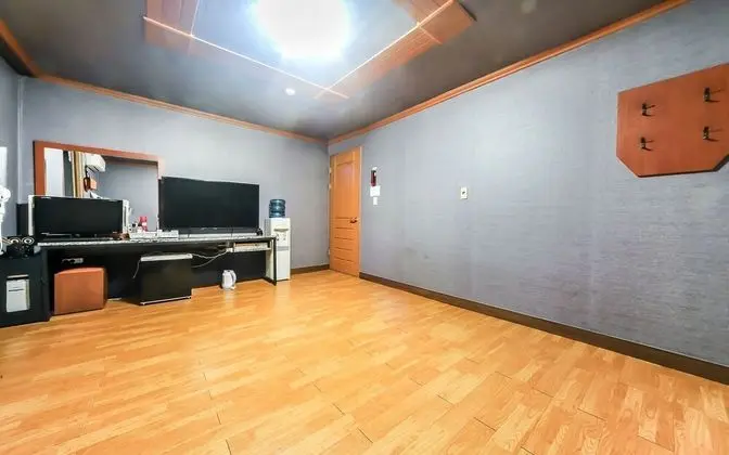 Oda (Ondol room (for two people additional)