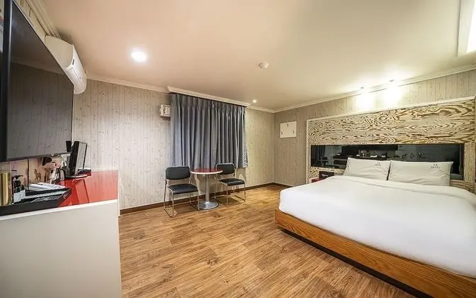 Oda (Special (Netflix Available))