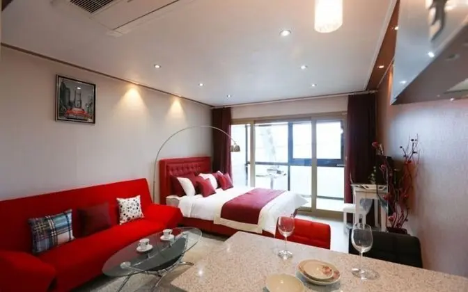 Oda (Hwanghwa Room 201)