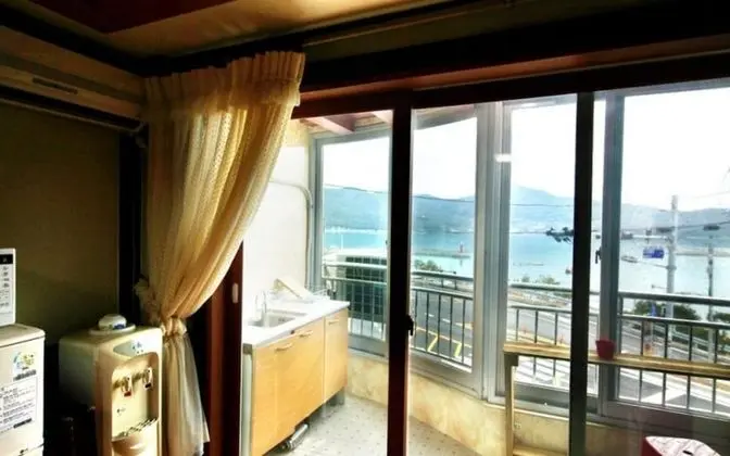 Oda (Bau 203 Studio)