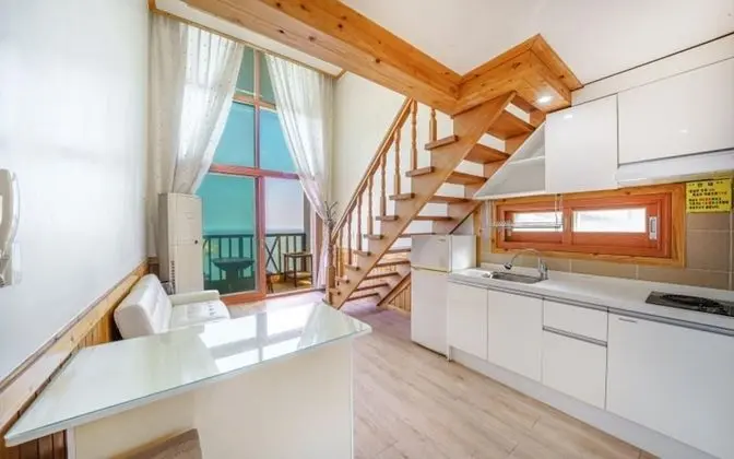 Oda (Penthouse No 3 (individual barbecue o)