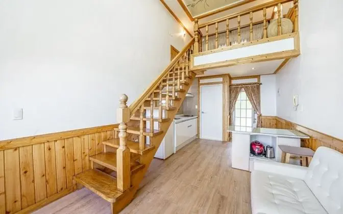 Oda (Penthouse No 3 (individual barbecue o)