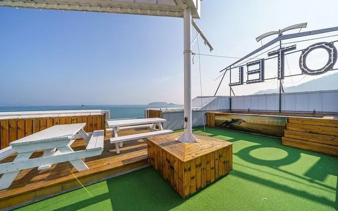 Oda (Couple Pension Room)