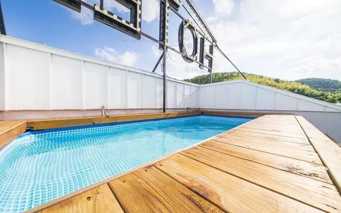 Oda (Couple Pension Room)